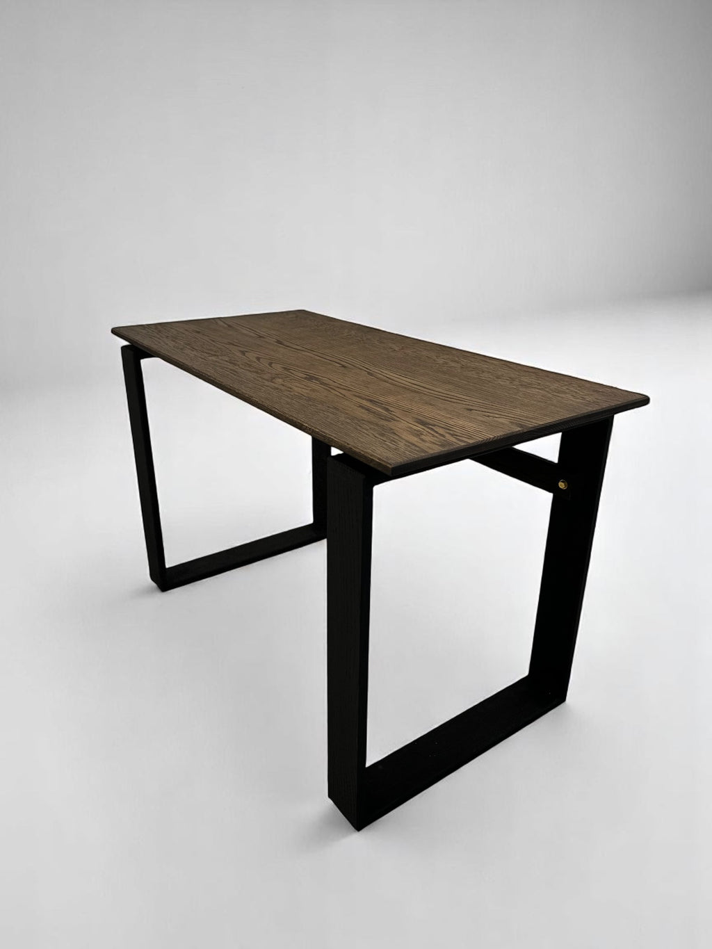 Desca Nox Office Desk