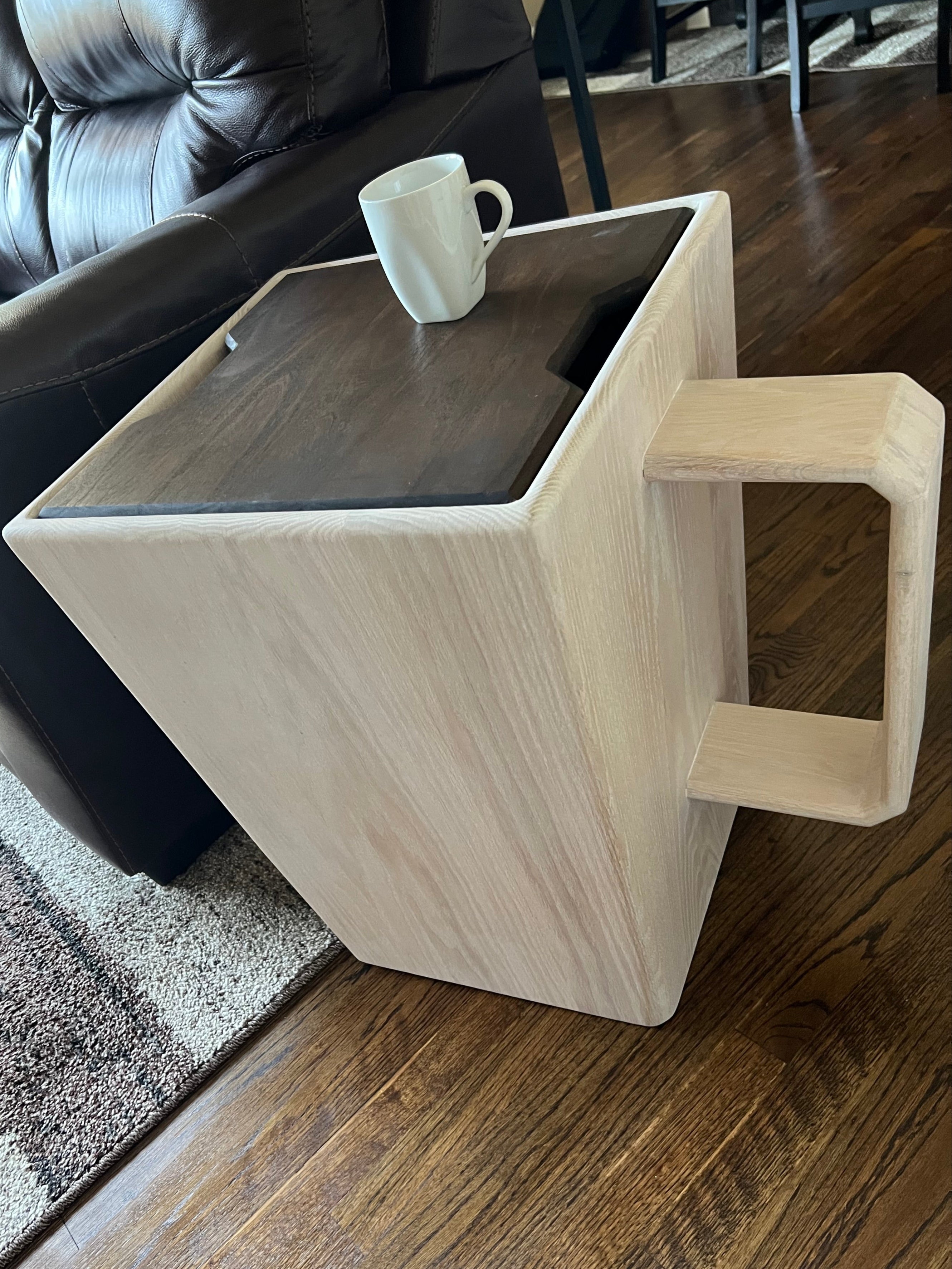 Coffee Mug Table in use